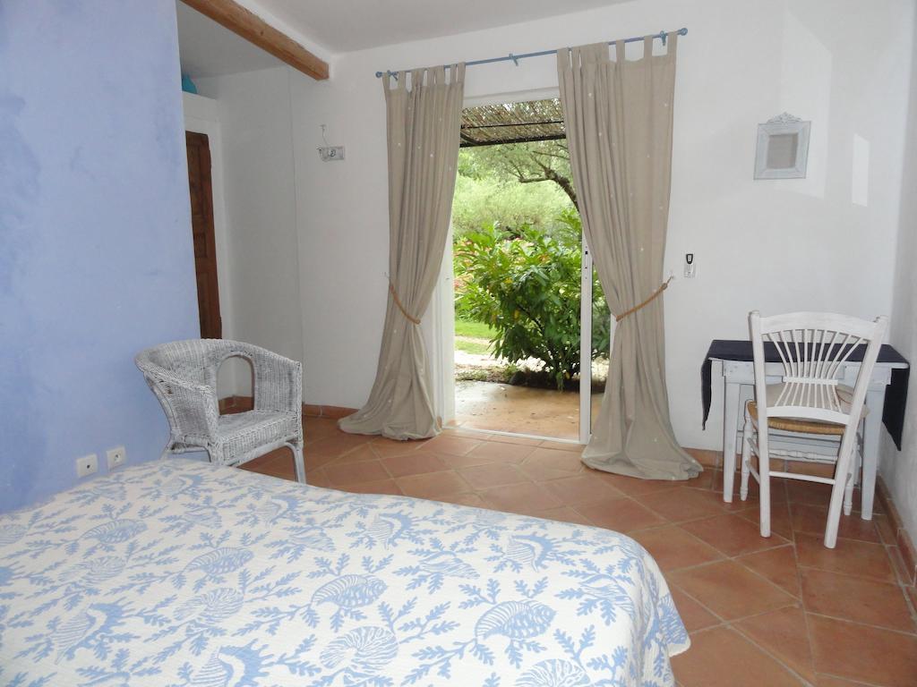 Le Mas Des Oliviers Puget-Ville Quarto foto