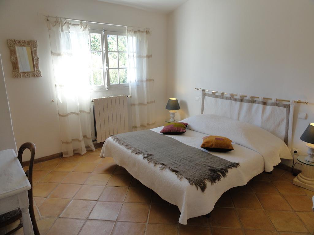 Le Mas Des Oliviers Puget-Ville Quarto foto