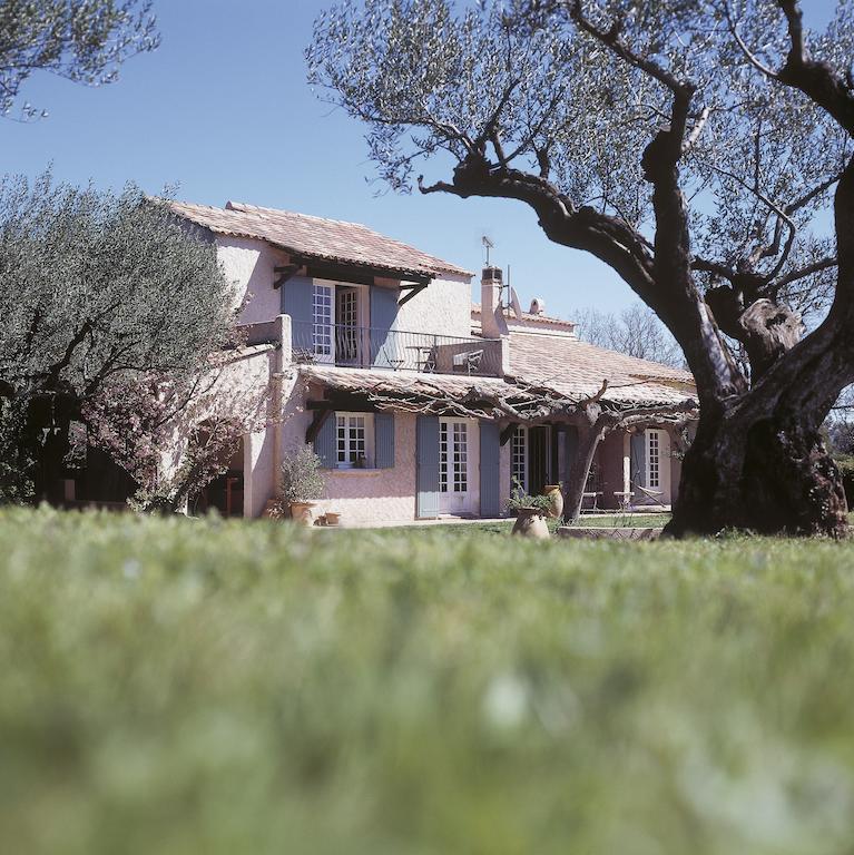 Le Mas Des Oliviers Puget-Ville Exterior foto
